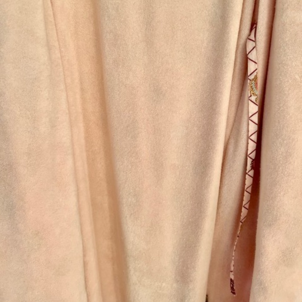 π Juicy Couture Spa Robe π - Picture 6 of 15